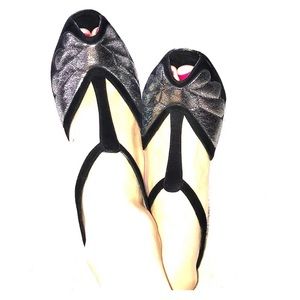 COPY - Louboutin Black/ Silver Butterfly Peep Toe…